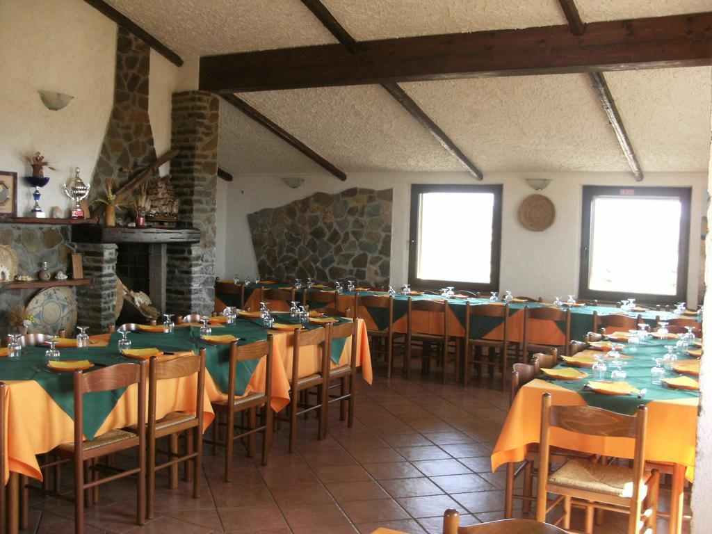 Agriturismo Finagliosu Palmadula Exterior photo